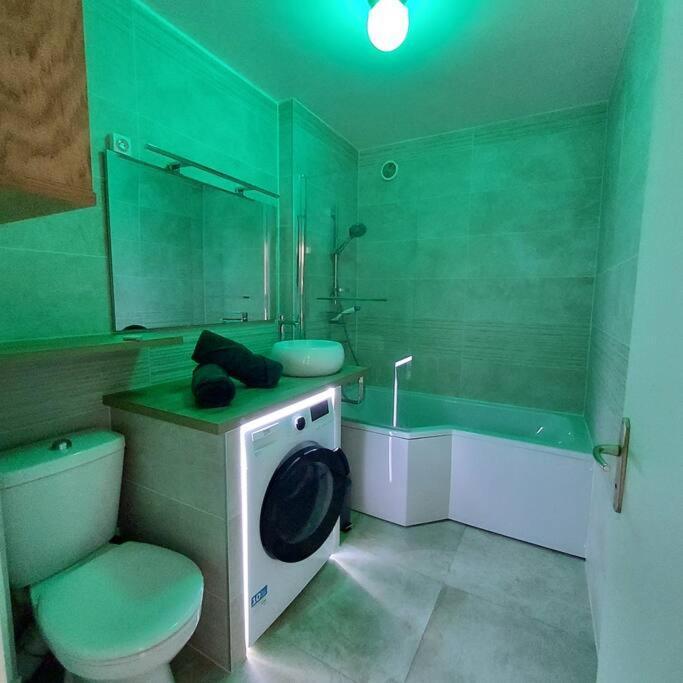 2 Lys Orleans Downtown, Free Secure Parking Apartment ภายนอก รูปภาพ