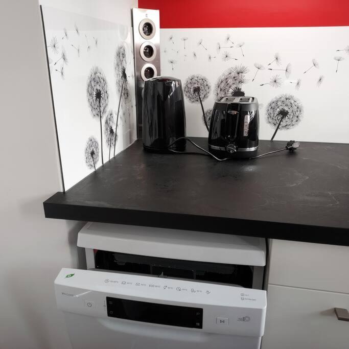 2 Lys Orleans Downtown, Free Secure Parking Apartment ภายนอก รูปภาพ