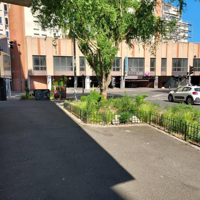 2 Lys Orleans Downtown, Free Secure Parking Apartment ภายนอก รูปภาพ